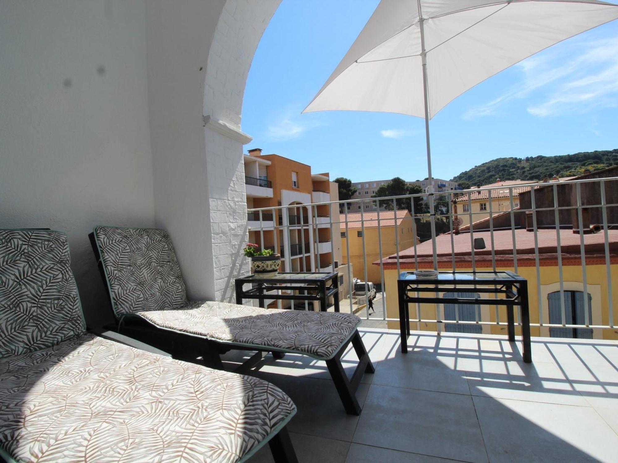Grand T3 Bis Chaleureux Avec Terrasse, Ascenseur Et Parking Gratuit, A Deux Pas De La Place Castellane - Fr-1-309-151 포르방드르 외부 사진