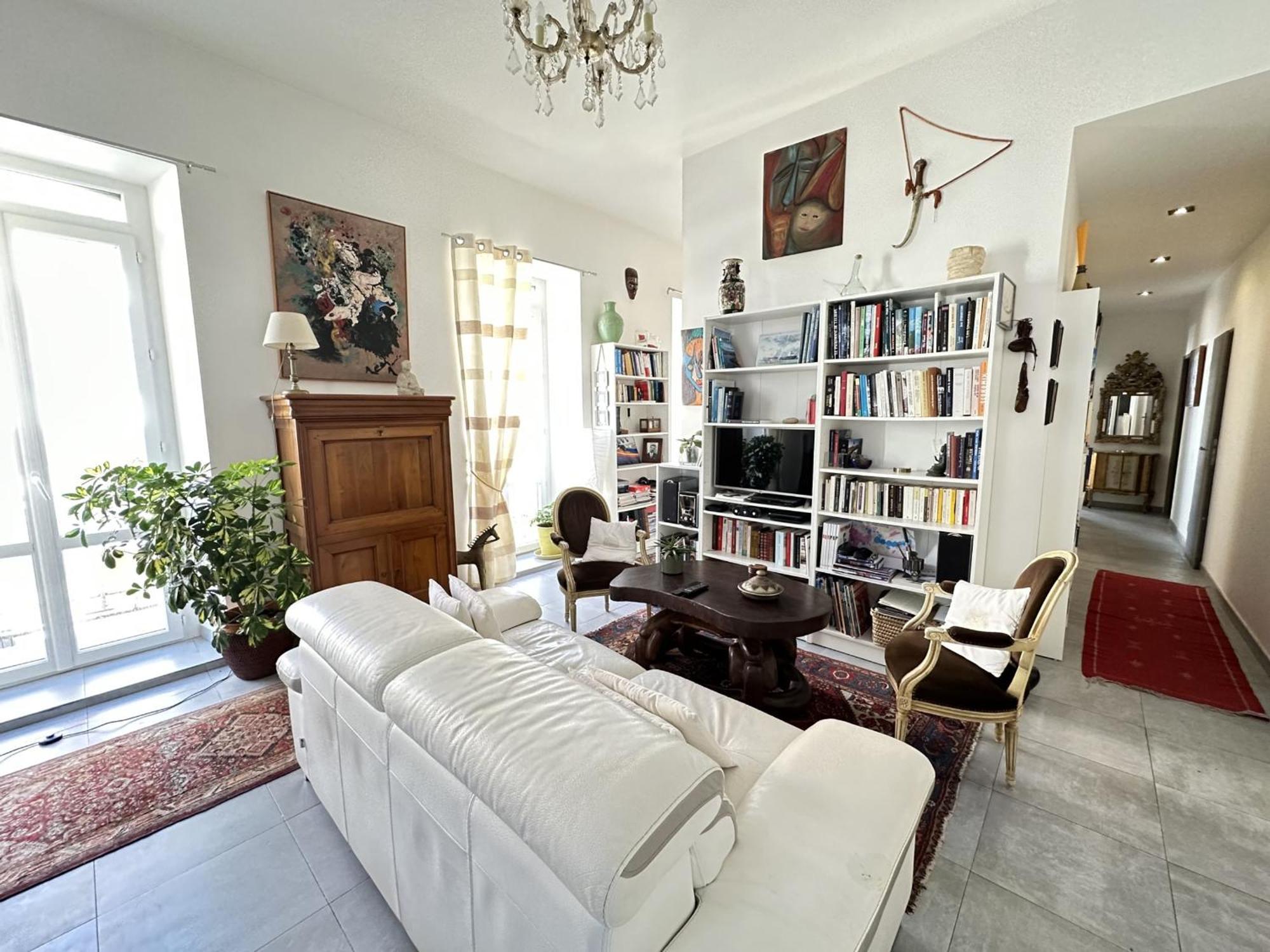 Grand T3 Bis Chaleureux Avec Terrasse, Ascenseur Et Parking Gratuit, A Deux Pas De La Place Castellane - Fr-1-309-151 포르방드르 외부 사진